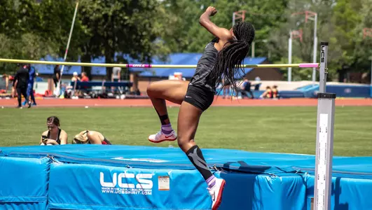 Ladasia Walton