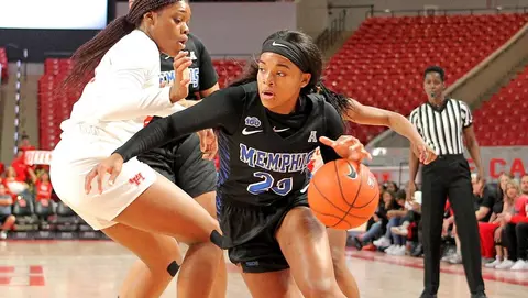 Jamirah Shutes at Houston