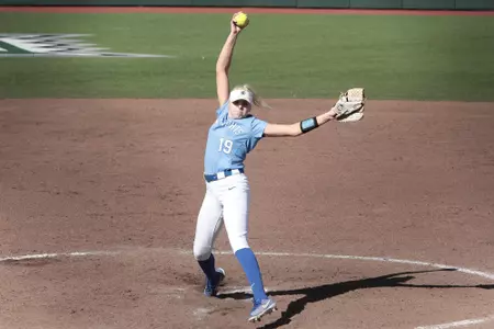 Karli Perque vs. Hawai'i