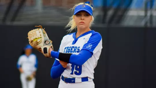 Karli Perque vs. Evansville