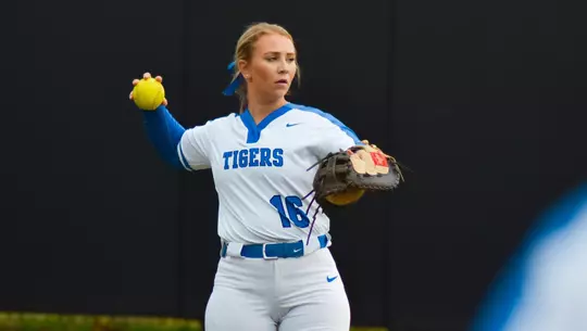 Ashten Graves vs Evansville