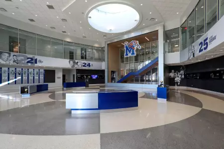 Main Lobby 5 - LWC
