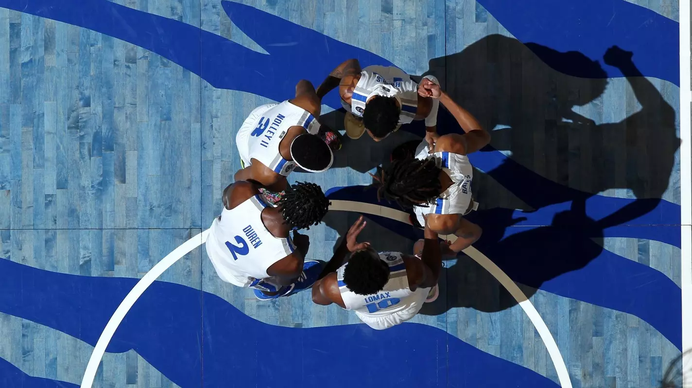 Team vs. Murray State