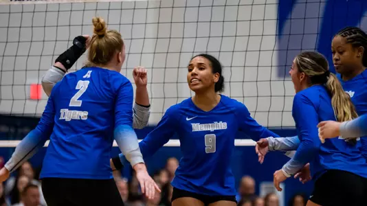 Outside Hitter Gigi Crescenzo (9) during the Memphis vs. UCF volleyball match on 09232022.