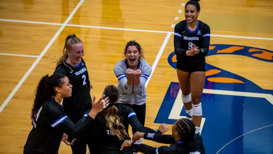 Team during the Memphis vs. Nicholls volleyball match on 08262022.