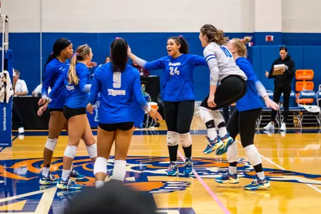 Team during the Memphis vs. SMU volleyball match on 10262022.
