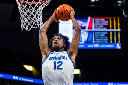 deandre dunking vs lane college 103022_2