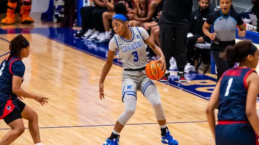Forward Shelbee Brown (3) during the Memphis vs. Howard Womenâ??s Basketball game on 11122022.