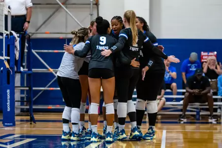 Team during the Memphis vs. Nicholls volleyball match on 08262022.