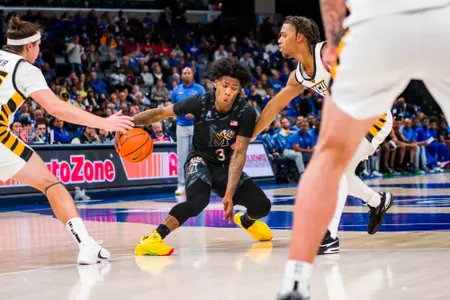 Guard Kendrick Davis (3) during the Memphis vs. VCU Menâ??s Basketball game on 11202022.