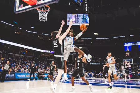 KEONTE DRIVING LAYUP