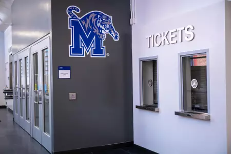 Elma Roane_Concourse