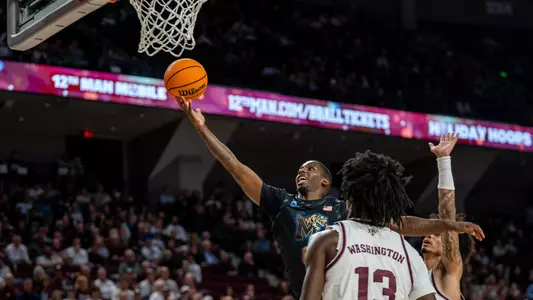 David JOnes layup at AM