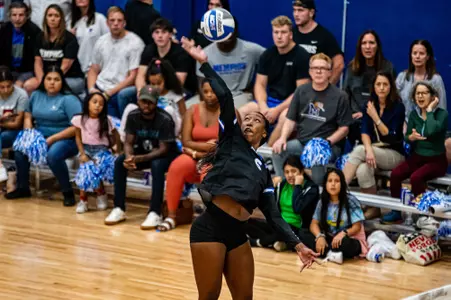 Outside Hitter Hannah Jones (6) during the Memphis vs. Southern Mississippi volleyball match on 09152023.
