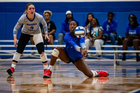 Outside Hitter Hannah Jones (6) during the Memphis vs. USF volleyball match on 09232023.