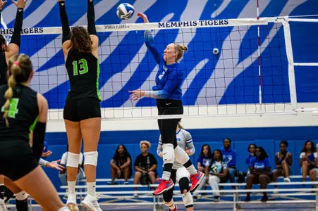Outside Hitter Tabytha Toelke (2) during the Memphis vs. USF volleyball match on 09232023.