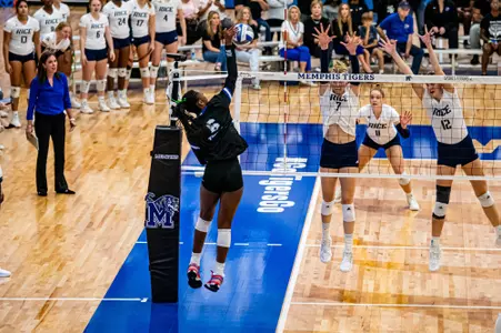 Outside Hitter Hannah Jones (6) during the Memphis vs. Rice volleyball match on 10062023.