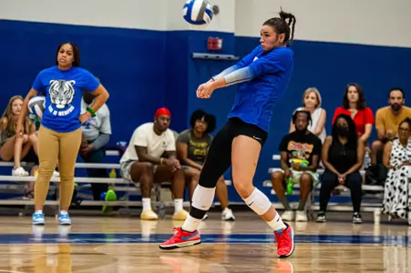 Defensive Specialist Rylee Busse (11) during the Memphis vs. Miami Ohio volleyball match on 08262023.
