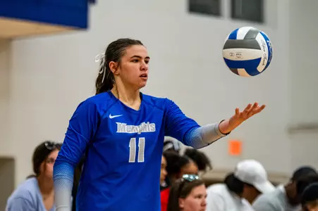 Defensive Specialist Rylee Busse (11) during the Memphis vs. Little Rock Arkansas volleyball match on 09162023.