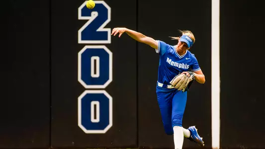 Kelsie Adams Throwing '23