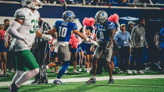 Demeer and Koby vs North Texas