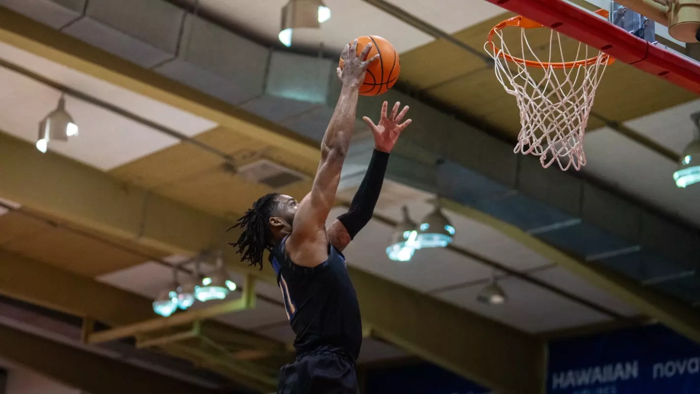 MBB at Maui Invitational vs Michigan St.