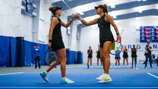 Camila Soares and Leonie Moeller