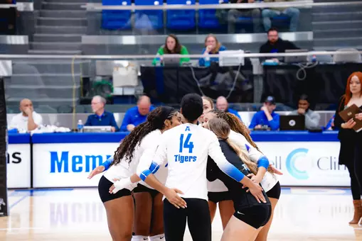 VB Huddle vs UAB