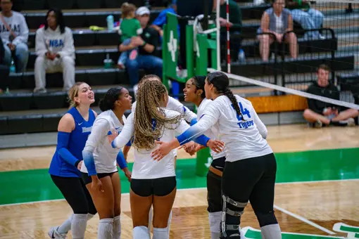 Huddle at North Texas