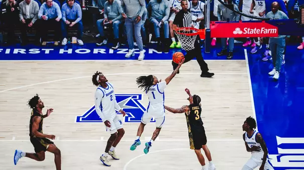 Dug McDaniel layup vs Wichita State