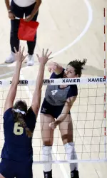 Sophomore Hillary Otte smashed a team-high 14 kills in Xavier's match at Duquesne.
