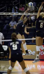 Sophomore Hillar Otte (4) recorded a new career-high 21 kills in Xavier's 3-2 win over Western Michigan.