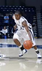 Jerri Taylor scored 15 against NC State.