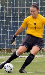 Kelly Farrell recorded nine saves in the first half alone.