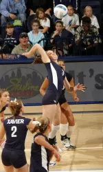 Junior Lauren Kaminsky tallied 10 kills and 11 digs versus Duquesne