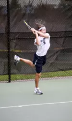 Junior Mike Dieciuc defeated UIC's Danny Wilson at No. 5 singles