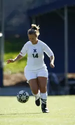 Jessica Brooks led the Musketeers in shots with four