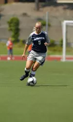 Junior Leslie Twehues posted eight shots at UR Friday.