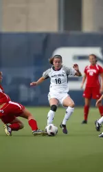 Chelsea Burns posted two shots at La Salle.