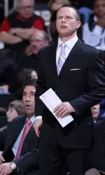 Pat Kelsey is stepping down as Xavier's associate head coach.