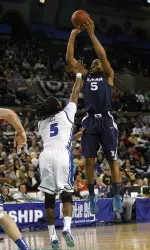 Dezmine Wells earned 18 points against SLU.