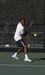 Freddy Abunku picked up a win at No. 6 singles.