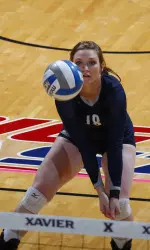 Today's 20-kill performance moved Sarah Brown into 10th all-time in Xavier's record books with 1,159 digs.