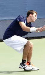 Michael Moe won in his return to the lineup for Xavier.