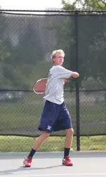 Adam Krull received Xavier's only win this afternoon. He now stands 7-6 on the season.