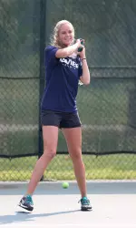 Lizzie Oosterbaan grabs a singles victory in Xavier's loss to Toledo.