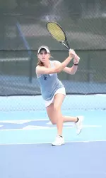 Sophomore Cristina Di Lorenzo picked up a singles victory this morning.