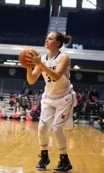 Jenna Crittendon had 12 points and a team-high seven rebounds on Sunday.