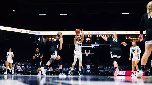 A'riana Gray vs Butler