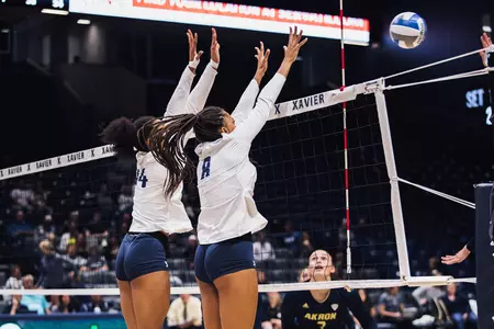 Hopkins, Carlton blocking